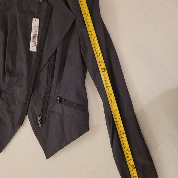 NWT T Tahari Orianna jacket, Size US 4,  Titanium Grey - Picture 8 of 8